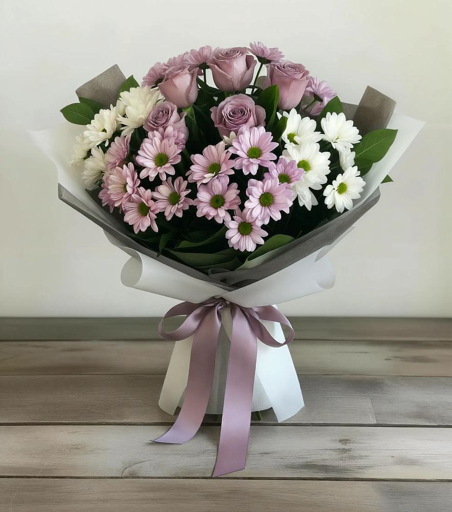 Букет цветов из: Хризантемы и Розы в Судаке