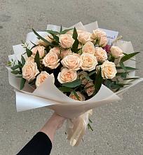 Букет Кремовые розы Латте в Судаке