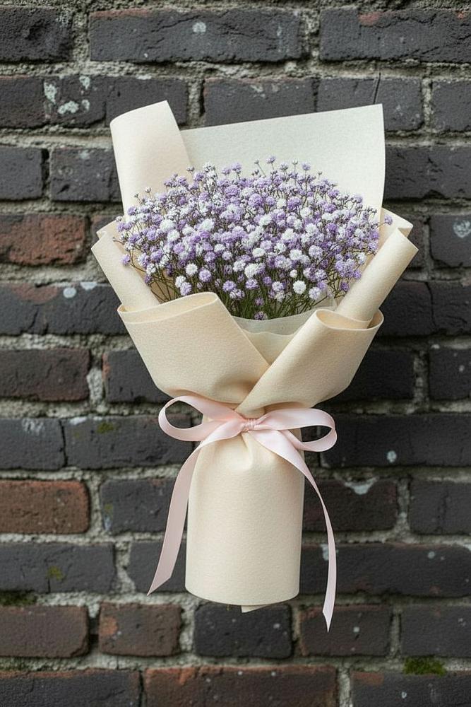 Букет цветов из: Гипсофила в Судаке