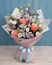 Букет цветов из:  Лизиантусы, Розы, Альстромерии и Гипсофила #REPLACE_PRED# Судаке