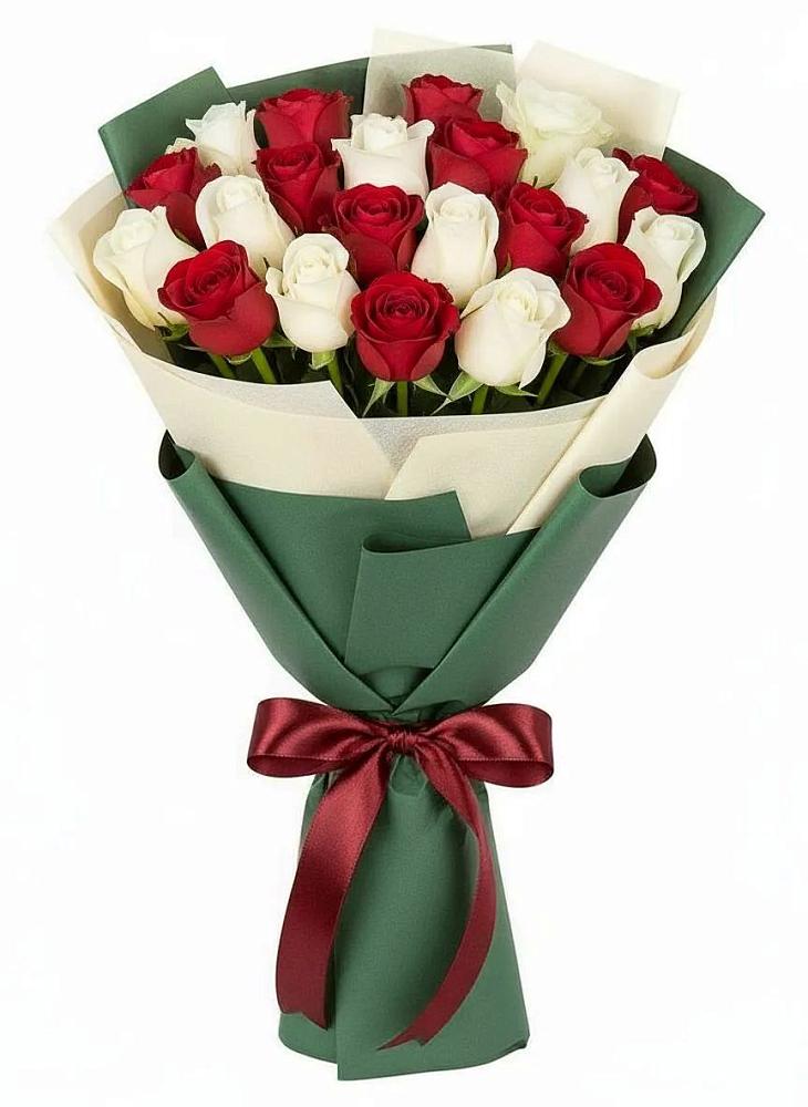 Букет Микс из красных и белых роз в Судаке