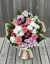 Букет цветов из:  Альстромерии, Гвоздики, Розы и Хризантемы в Судаке
