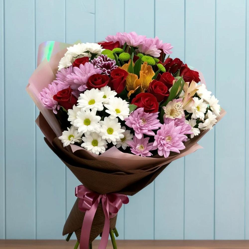 Букет цветов из: Розы, Хризантемы и Альстромерии в Судаке