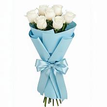 Букет 7 белых роз Проуд в Судаке