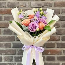 Букет цветов из:  Лизиантусы и Розы #REPLACE_PRED# Судаке