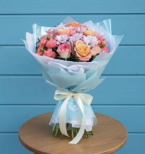 Букет цветов из:  Хризантемы и Розы в Судаке