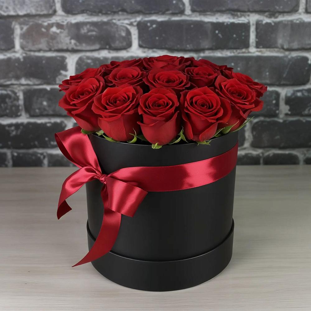 Цветочная композиция из Розы в шляпной коробке в Судаке