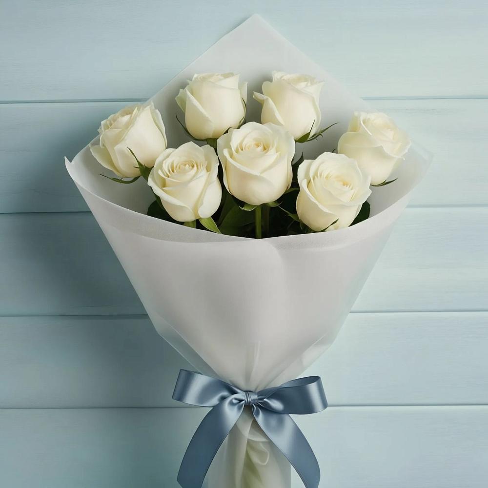 Букет 7 Белых роз Эдлесс Лав в Судаке