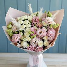 Букет цветов из:  Альстромерии и Розы в Судаке